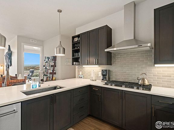 5th image of 20 Wilcox St #606