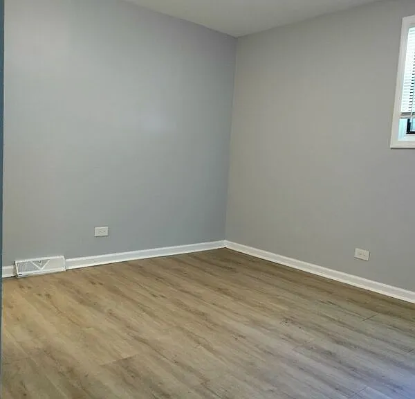 11540 S Peoria St — Photo 20
