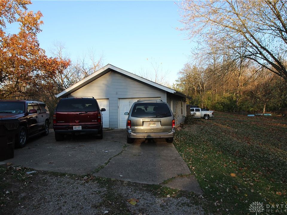 2nd image of 9408 Free Short Pike