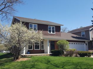 613 N California Ave, Mundelein, IL 60060