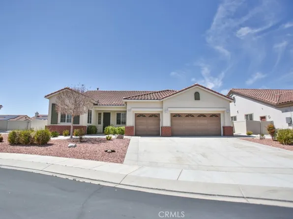 10280 Silverberry St, Apple Valley, CA 92308
