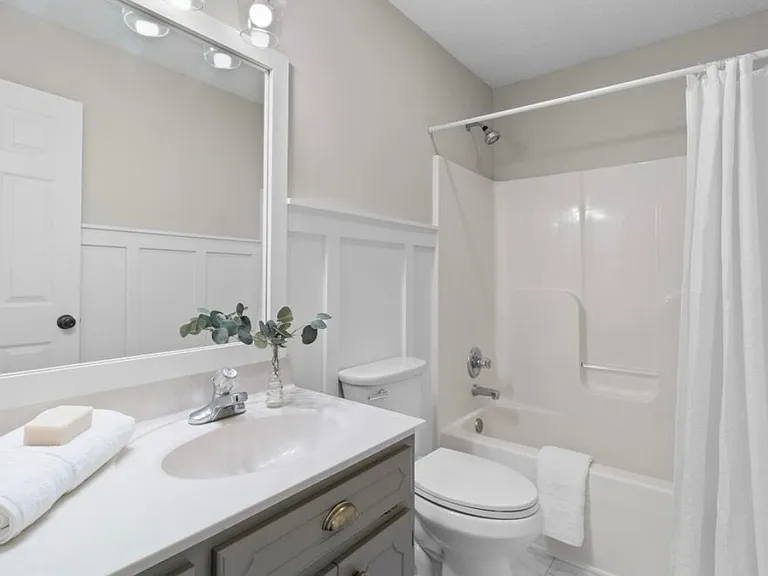 2424 Calico Ct — Photo 19