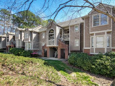 107 Killam Ct APT 2D, Cary, NC, 27513