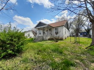 218 E 16th St, Columbia, TN 38401