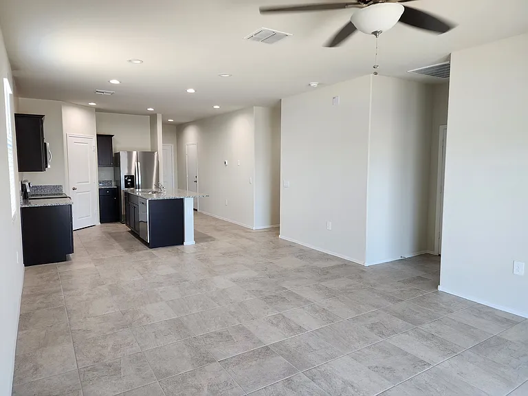24597 W Illini St — Photo 15