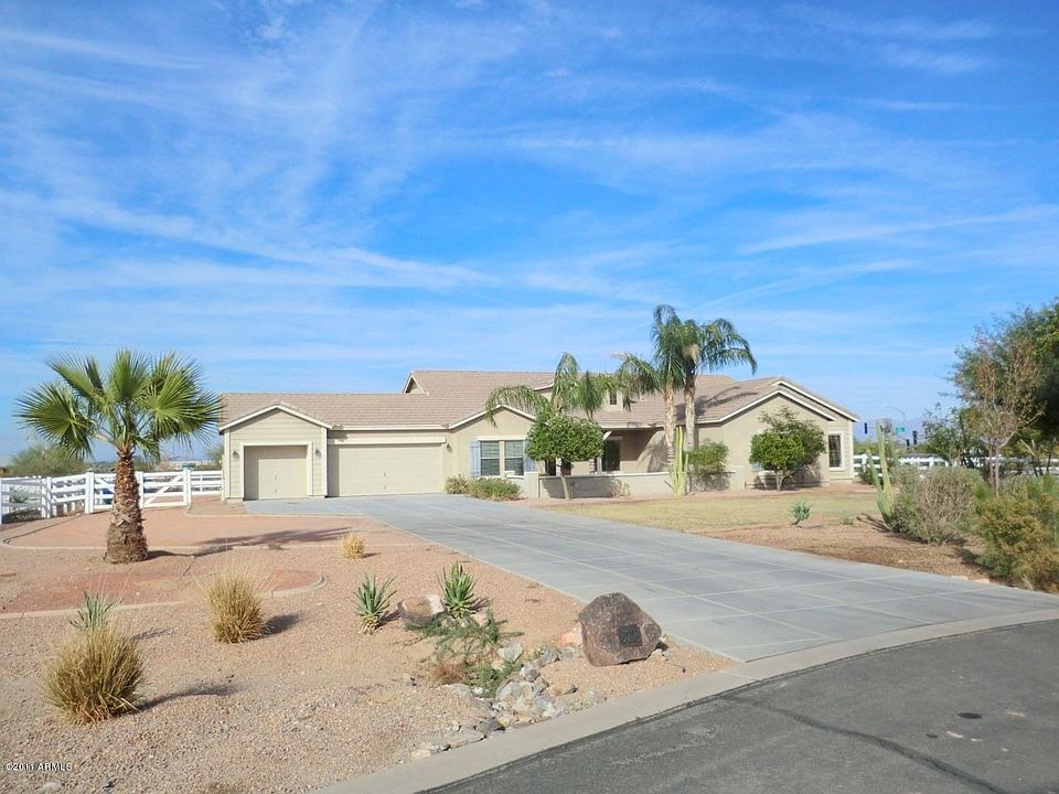 1st image of 8776 W Golddust Dr