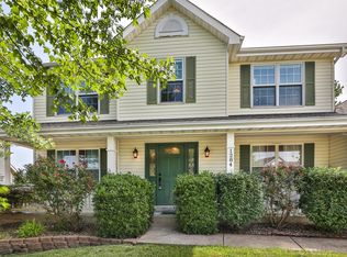 1284 Pinehurst View Dr, O'Fallon, MO 63366