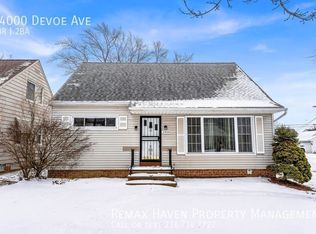 24000 Devoe Ave, Euclid, OH