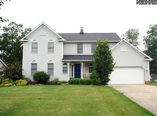 5195 Stevenson St, Richmond Heights, OH