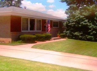 3771 S 77th St, Milwaukee, WI 53220