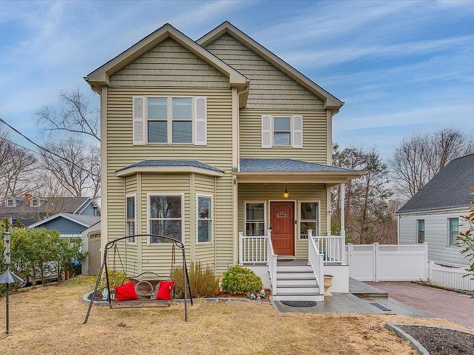1st image of 22 Cedar St