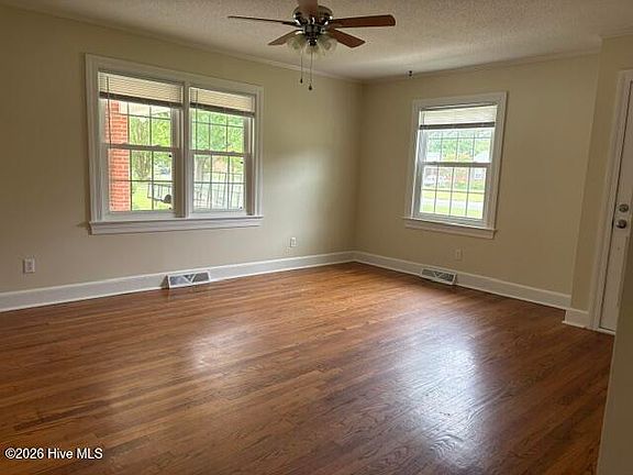 5th image of 2409 Hardee Road