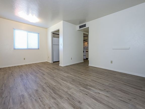 3rd image of 312 E 24th St APT 1