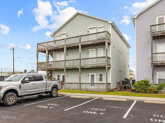 2nd image of 111 Atlantic Beach Cswy #C