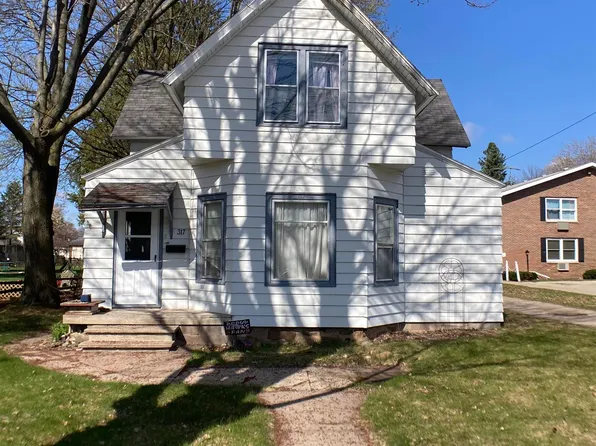 317 S Andrews St, Shawano, WI 54166