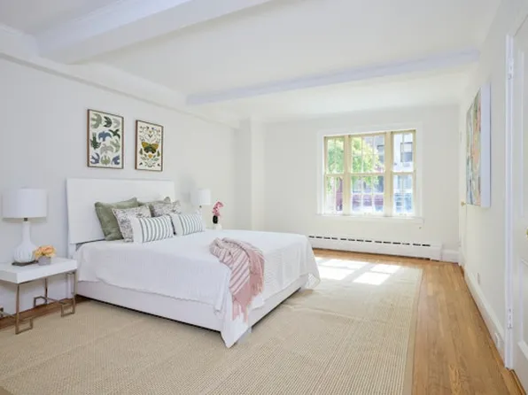 151 East 79th Street image 6 of 10