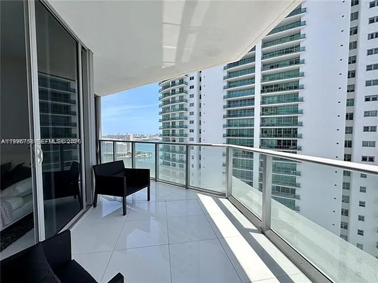 1300 Brickell Bay Dr #3206 — Photo 9