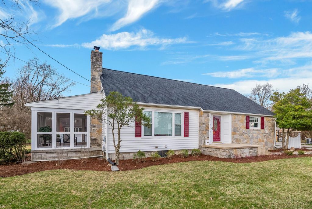 Real estate listing image