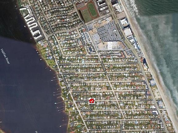 3rd image of 244 Brookline Ave