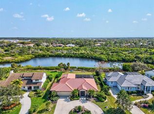 1050 Delacroix Cir, Nokomis, FL 34275
