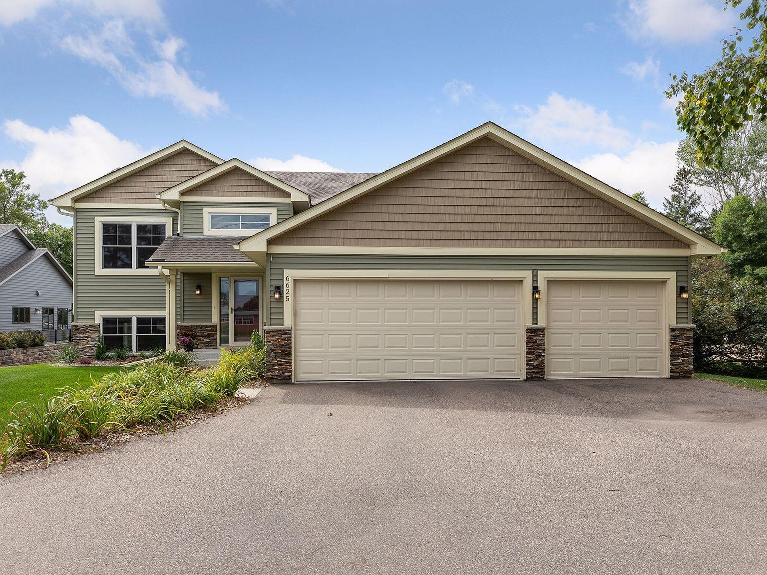 6625 Medicine Lake Rd, Golden Valley, MN 55427 Zillow