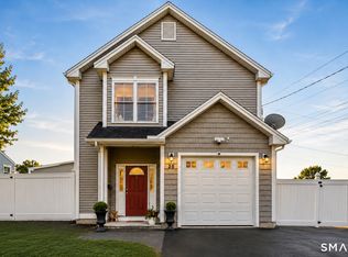 25 Sutton Road, Rocky Hill, CT 06067