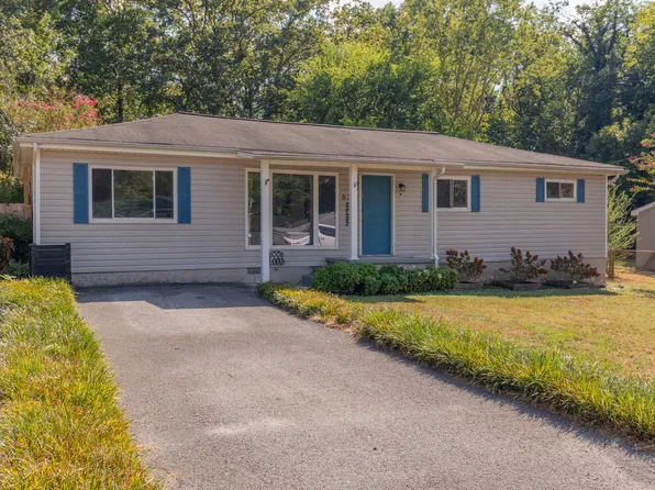 625 Union Ave, Rossville, GA 30741