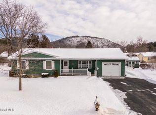 11 Keyes St, Warrensburg, NY 12885