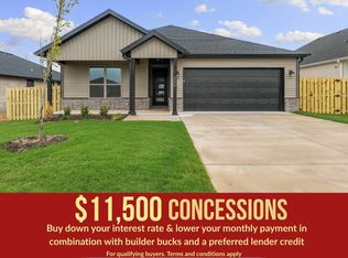 1801 Goldthorp St, Pea Ridge, AR 72751
