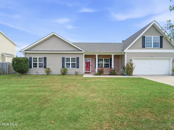 207 Bonanza Drive, Richlands, NC 28574