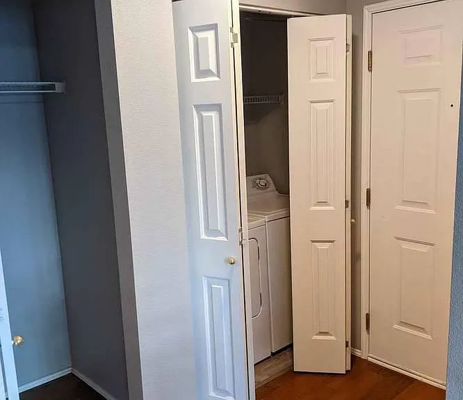 6909 Weedin Pl NE — Photo 7