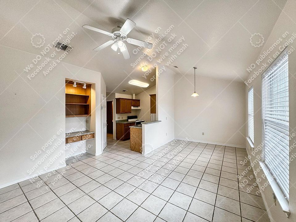 1st image of 412 Burleson St #123