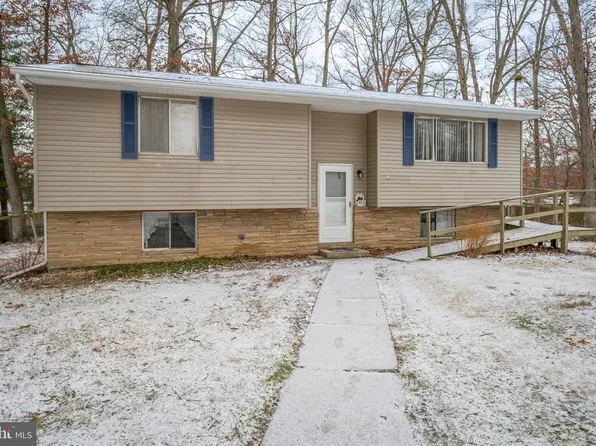112 B St, Oakland, MD 21550