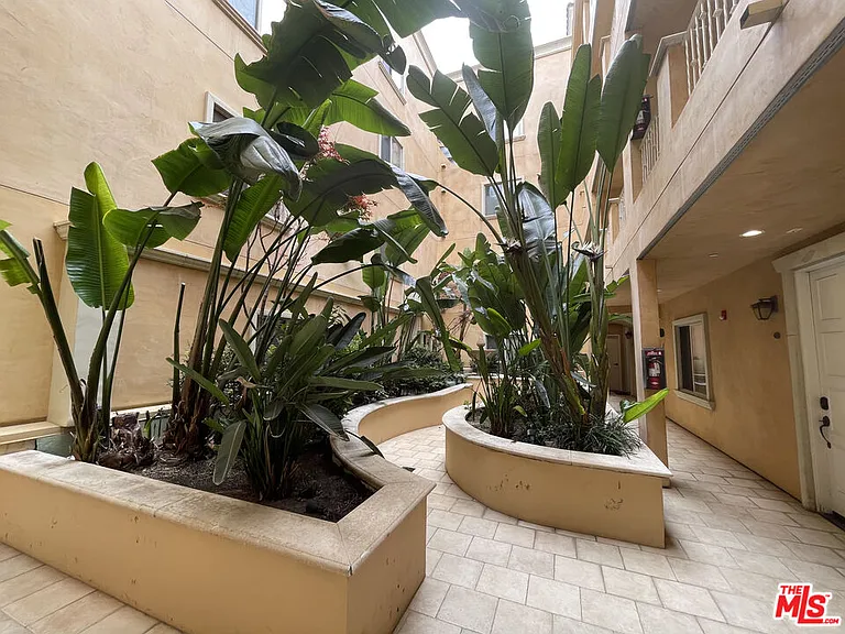 1511 Camden Ave #104 — Photo 20