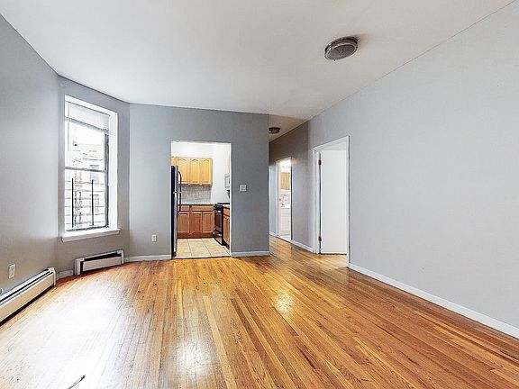 3rd image of 257 W 116th St APT 4C