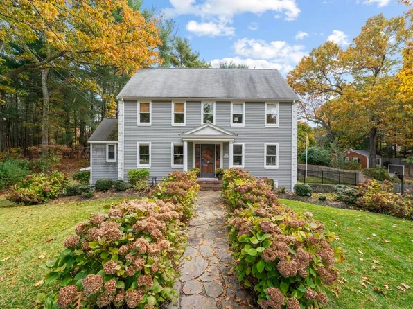 31 Pilgrim By Way, Duxbury, MA 02332