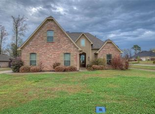 1895 Sparrow Rdg, Haughton, LA 71037
