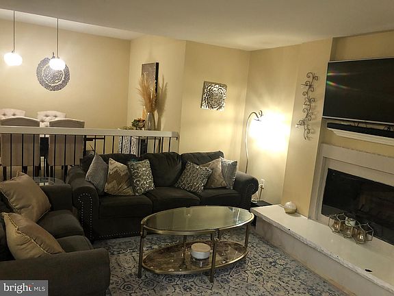 2nd image of 12790 Cara Dr #5