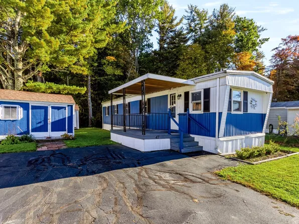 47 Clems Way, Acushnet, MA 02743