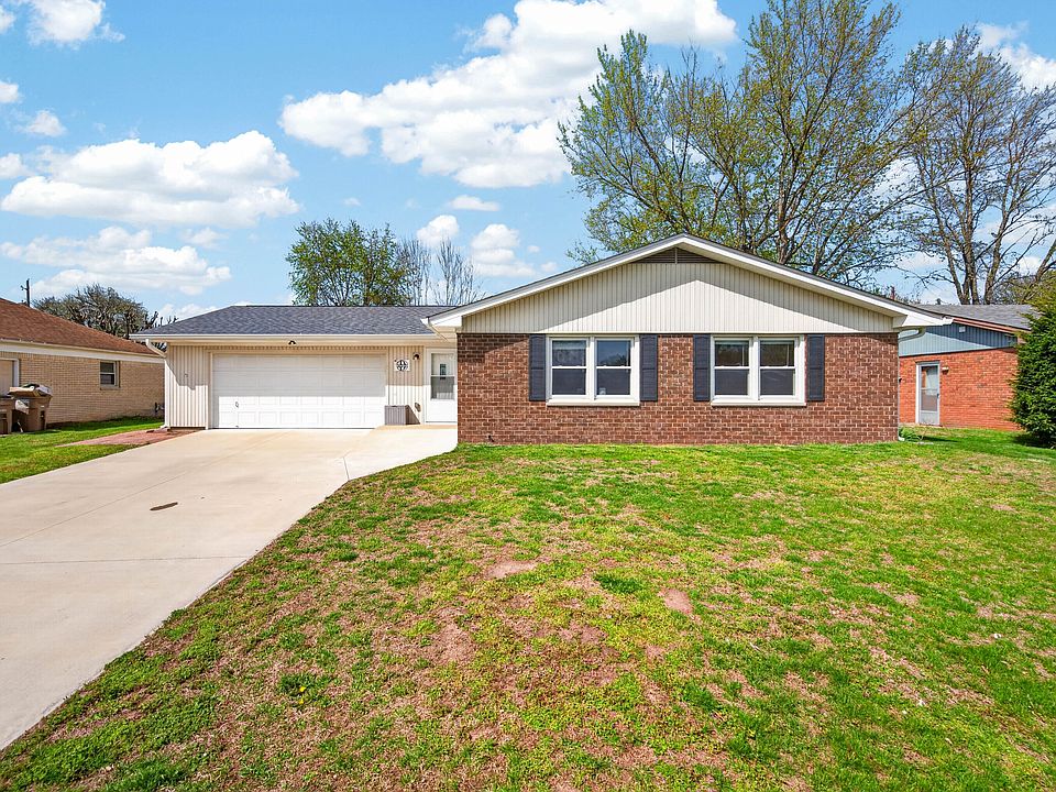 1st image of 5230 Yellowwood Dr
