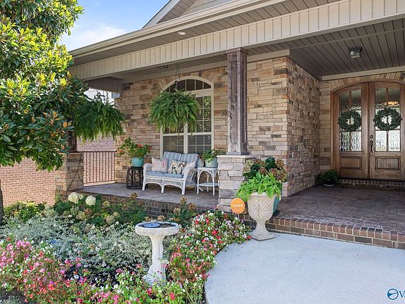 4th image of 6806 Breyerton Way