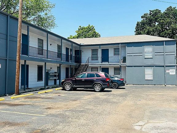 2nd image of 600 E Craven Ave #103
