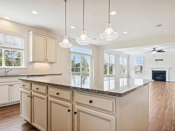 5th image of 15787 Audubon Way