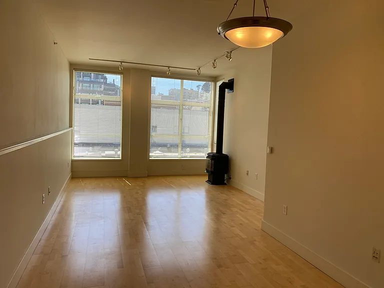1630 California Street — Photo 14