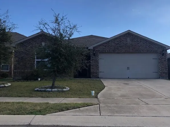 303 Soap Tree Dr, Princeton, TX 75407