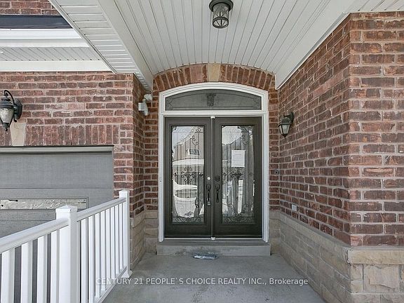 4th image of 35 Morland Cres