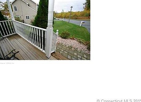 5th image of 54 Woodside Dr