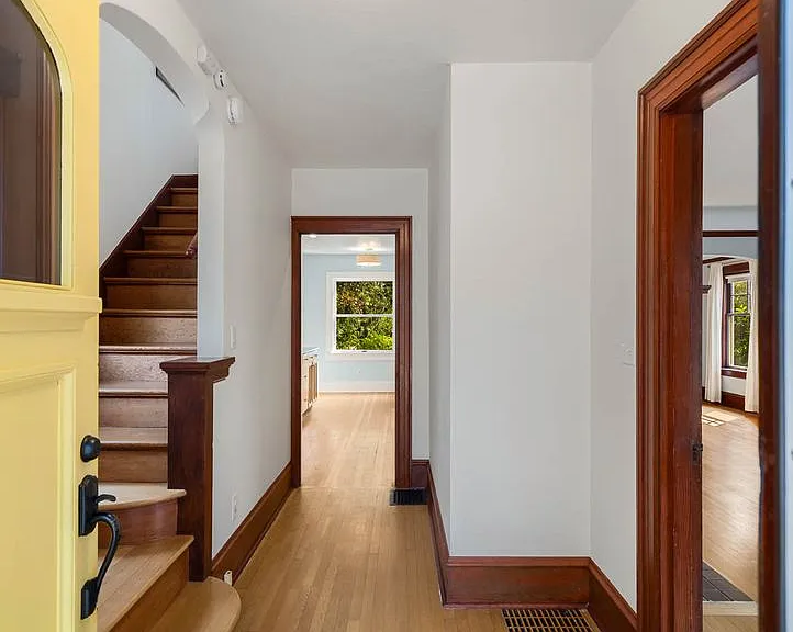 1513 N Dorothy Pl — Photo 3