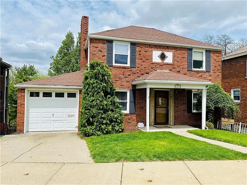 134 Sceneridge Ave photo 1