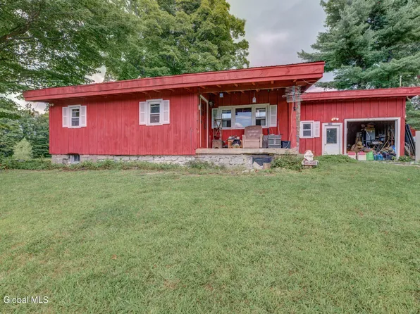 4746 Consaul Road, Amsterdam, NY 12010